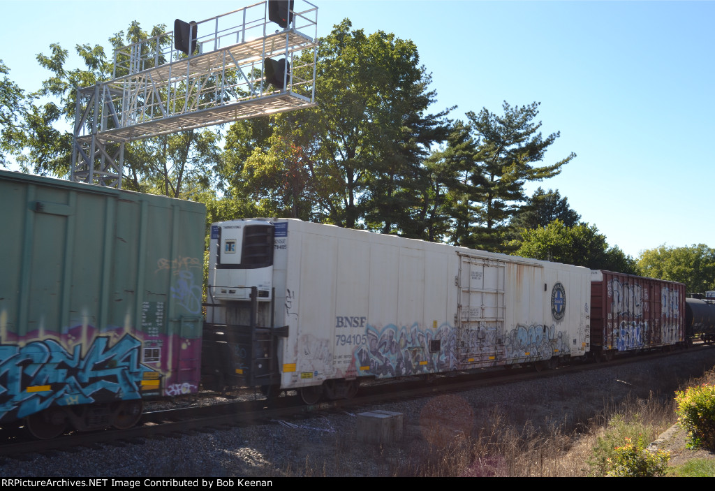 BNSF 794105